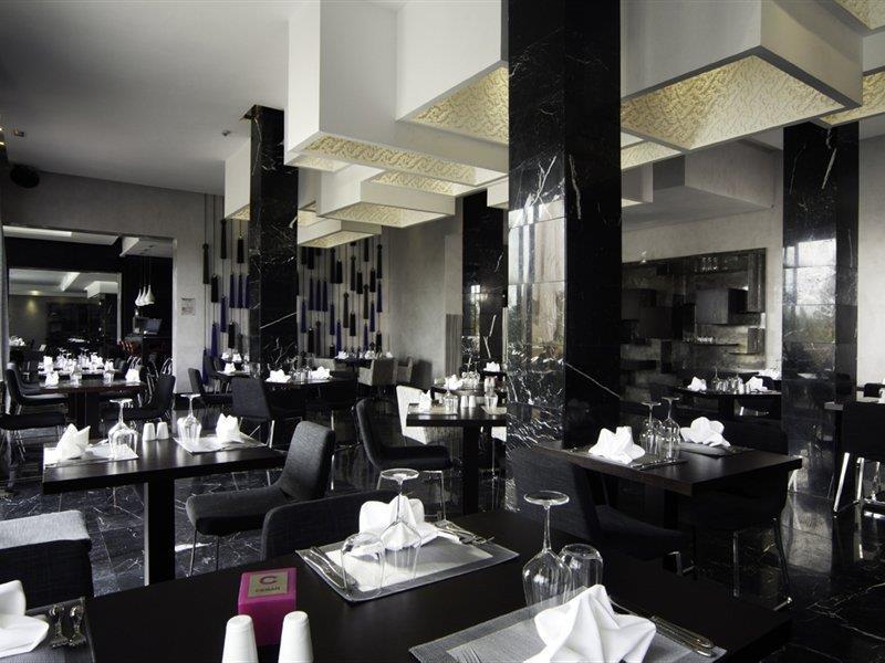 Cesar Resort&Spa Marrakesh Bagian luar foto Restaurant in the hotel